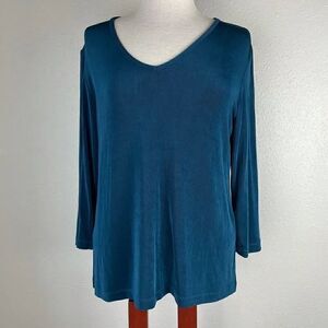 NWT Wear It Long Sleeve VNeck Top & Matching Pants